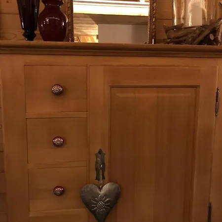 샬레 Chalet Montanara 넨다즈
